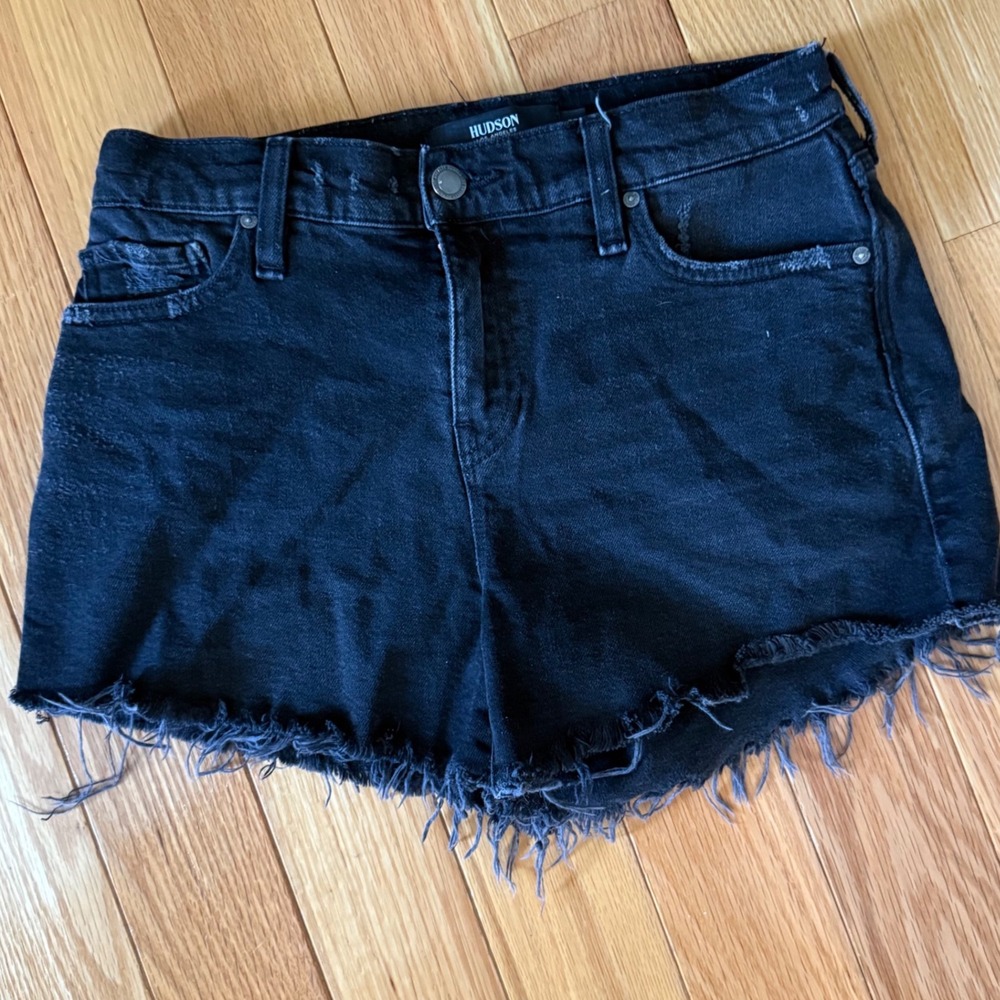 Hudson Los Angeles‎ Gemma Black Denim Cutoff Shorts, Raw Hem, Women's size 27